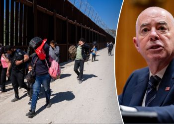 Administratora Bidena tužilo je 16 država zbog pokušaja uvjetnog puštanja na slobodu ilegalnih imigranata s američkim supružnicima