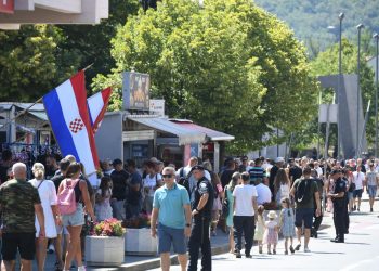 Ako idete u Knin, pripazite na ovo: Mogli biste ostati bez 4000 eura