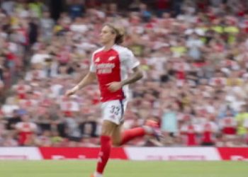 Arsenal, ovacije za Calafiorija: pogledajte njegov debi