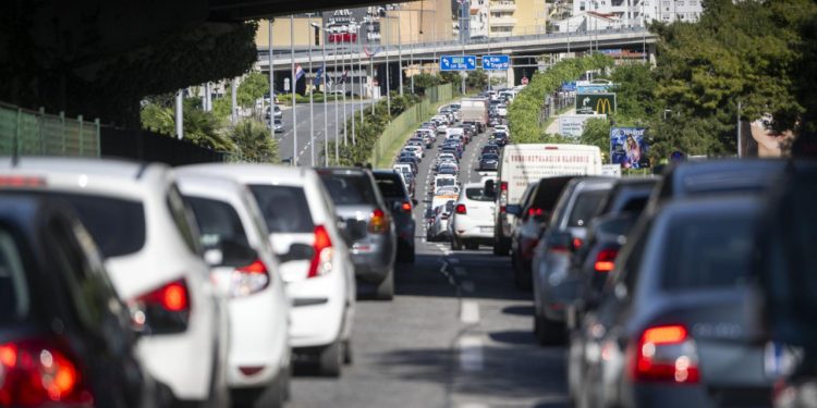 Auto Klub – Apsurdna zabrana: Hoće li vlasnici desetaka milijuna dizelaša u Europi prestati voziti svoje aute?