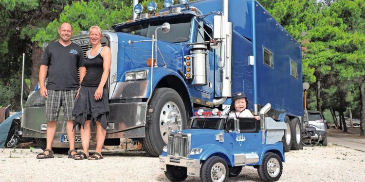 Auto Klub – Čudnovati kamperi iz domaćih kampova: Nema toga što čovjek ne može pretvoriti u pokretni dom