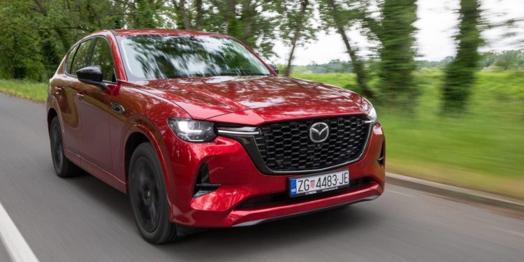 Auto Klub – Dokaz da dizelaši nisu ‘vrsta pred izumiranjem’: Na testu SUV Mazda CX-60 e-SkyActivD AWD Homura