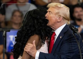 Auto Klub – Donald Trump, najveći protivnik električnih auta, sad ih odjednom podržava