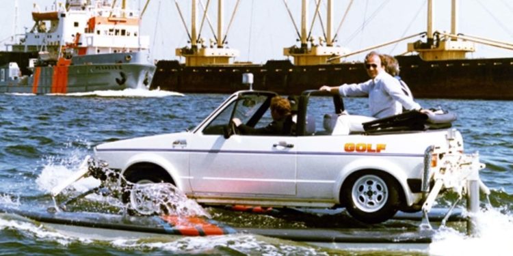 Auto Klub – Jeste li ikad vidjeli VW Golfa prve generacije koji može voziti po vodi? Nismo ni mi, do sada…