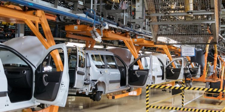 Auto Klub – Kavi auti se prodaju u Rusiji nakon što su se zapadni proizvođači povukli zbog sankcija: Drmaju Lada i Haval