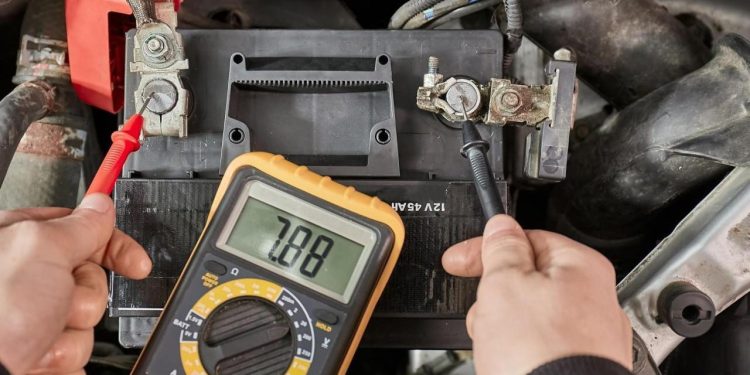 Auto Klub – Koliko dugo ispravan akumulator može i treba izdržati ako se auto ne koristi? Odgovara HAK-ov stručnjak