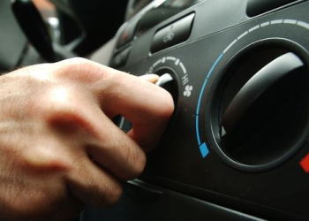 Auto Klub – Mit ili istina: Ovo je jedini pravi odgovor štedi li vožnja automobila bez uključenog klima uređaja gorivo