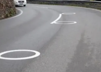 Auto Klub – Neobični krugovi iscrtani na cestama već daju dobre rezultate: Znat li čemu služe?