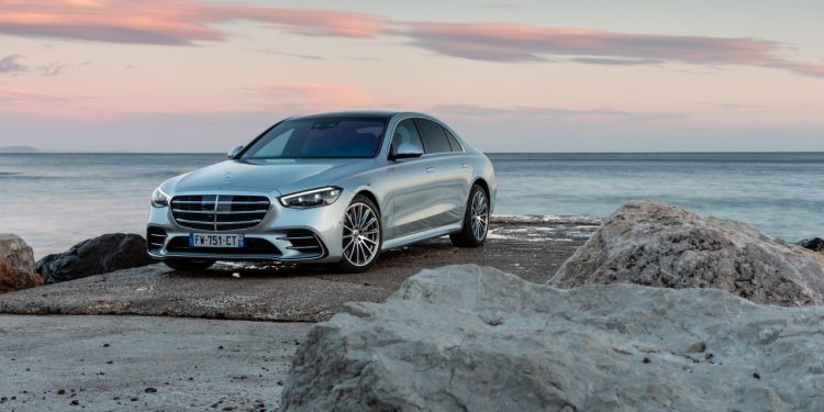 Auto Klub – Pad prodaje od 22 posto: Mercedes smanjuje proizvodnju najprestižnijeg modela