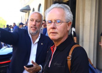 Auto Klub – Proizvođač hiperautomobila tvrdi: ‘Hibridni modeli su gubljenje vremena, kupce uopće ne zanimaju’