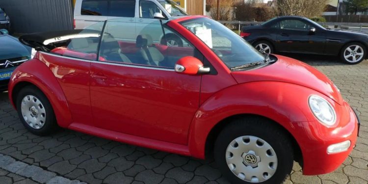 Auto Klub – Rijetka prilika: Ova Buba iz 2003. je zaista kao nova i postaje klasik. Što kažete na cijenu?