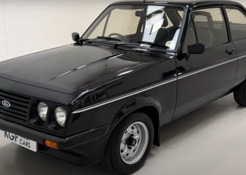 Auto Klub – Sada vrijedi bogatstvo: Zaključao Escort RS2000 u garažu i čuvao ga od krađe 36 godina