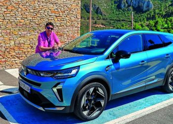 Auto Klub – Vozili smo novi Renault Symbioz: Prostrani hibridni SUV cilja na obitelji, poznate i cijene