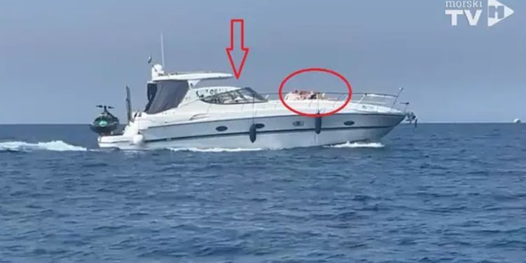 BIZARNO Nikog blizu kormila, vlasnik zvao novinara: “Odje*i! Pijem pivu, oni mi gledaju golu ženu”