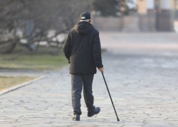 BORBA ZA VEĆE MIROVINE NA ULICAMA Produžen rok za potpisivanje peticije