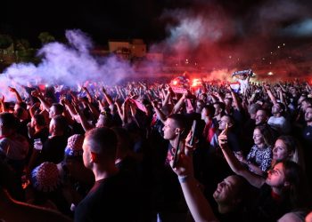 Bačić o dizanju desnice u zrak: ‘Mislim da od zabrana u demokratskom društvu nema velike koristi’