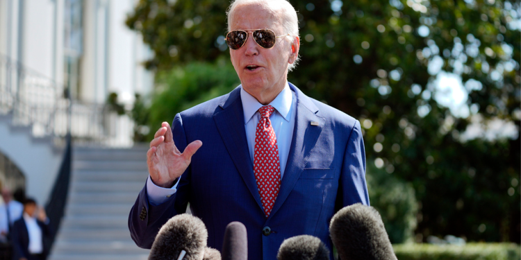 Biden je odobrio proglašenje izvanrednog stanja na Floridi uoči tropske oluje Debby
