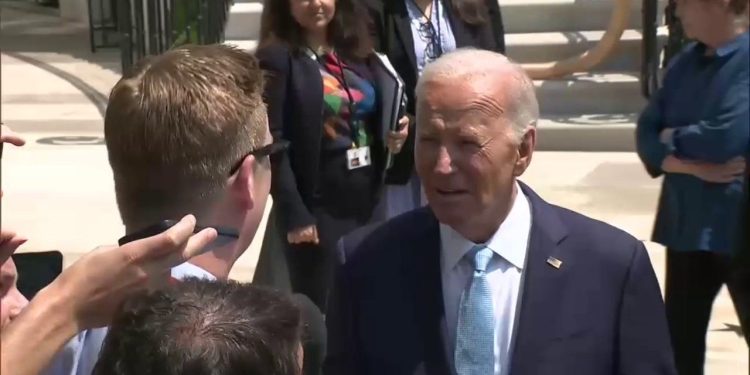 Biden kaže da se Harris ‘neće’ distancirati od njegove ekonomske politike