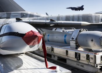 Biden ‘otvoren’ za opskrbu Ukrajine projektilima dugog dometa – Politico — RT World News