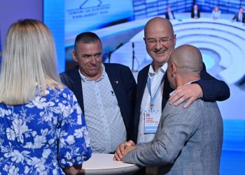 Biloglav otvoreno progovorio o raskolu u DP-u: ‘Ako dođe do toga, stranka je gotova’