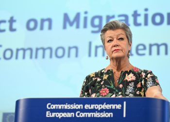 Bruxelles zahtijeva od Mađarske ‘objašnjenje’ ublažavanja viznih pravila za Ruse — RT World News