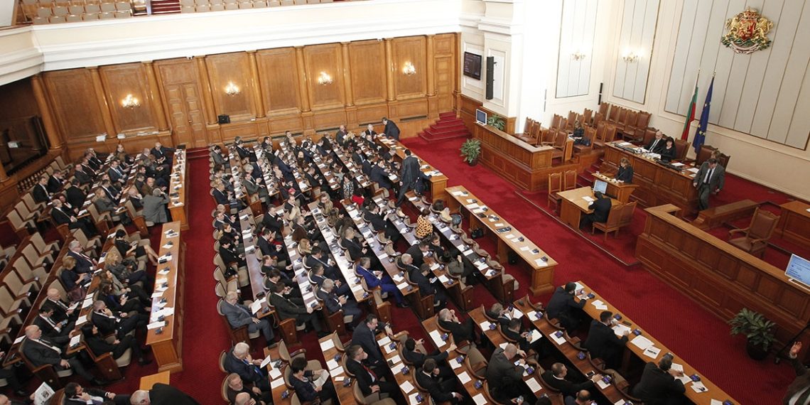 Bugarska izlazi na sedme izbore u zadnje tri godine: ‘Ovo je destruktivno’