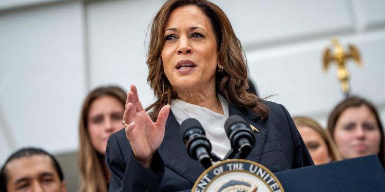 Čega se Donald Trump treba čuvati u debati s Kamalom Harris — RT World News