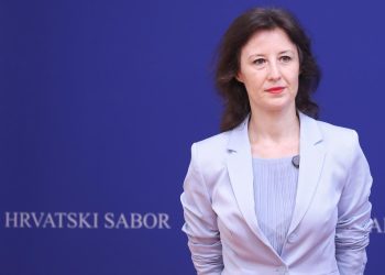 LINIJA DALIJE OREŠKOVIĆ ‘Splitska Riva 2001. Plinske boce u Savskoj 2015. Imotski 2024.’ | NACIONAL.HR