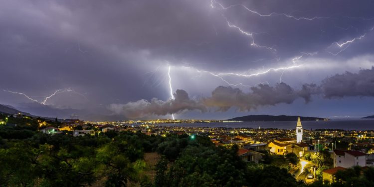 Danas dolazi promjena vremena, izdano je upozorenje za četiri regije: ‘Željno iščekujemo frontu’