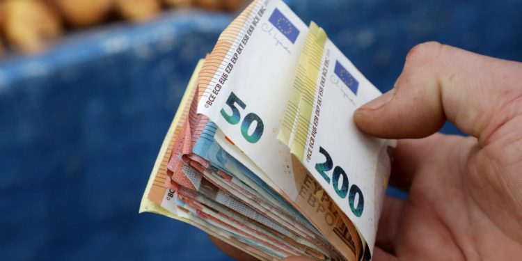 Dok Hrvati dvaput okreću svaki cent, neki župani otkrili svoje povišice: ‘Iznos je značajan’