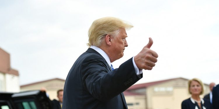 REPUBLIKANCI U PANICI ‘Trump je provokator i zabavljač, mogao bi glatko izgubiti izbore’ | NACIONAL.HR