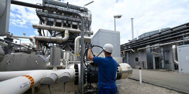 Država EU digla uzbunu zbog uvoza ruskog plina — RT Business News