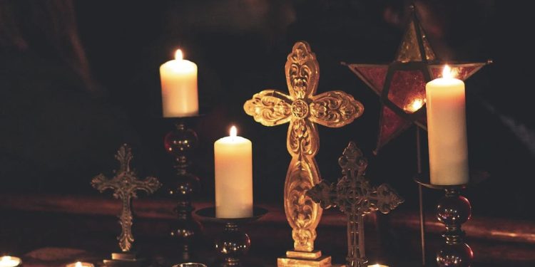 Egzorcist jednostavno objasnio: Ovo razbija prokletstvo