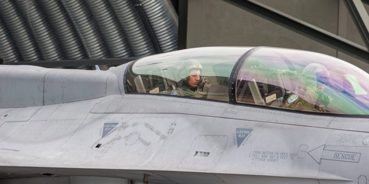 Eksplozivni ulazak u novu eru: Kijev digao F-16 u zrak