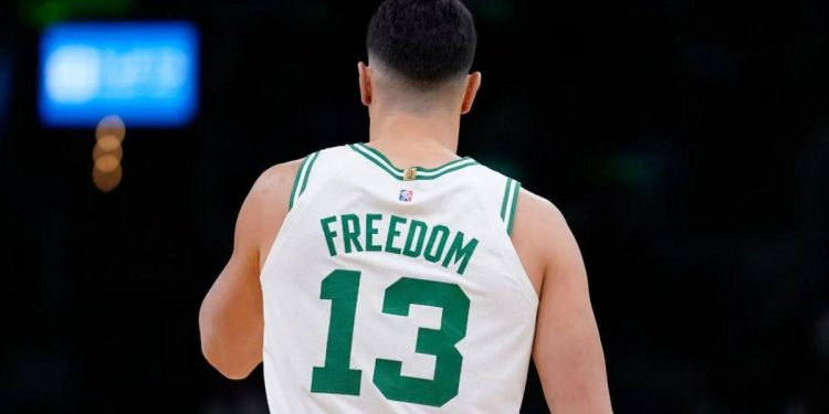 Enes Kanter, Turčin protiv Erdogana isključen iz NBA lige