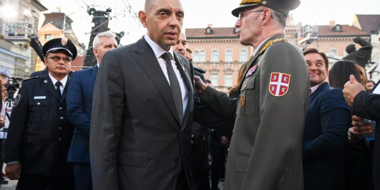 Evo tko je Vučićev ‘potrčko’ koji Hrvate zove ustašama: Jedino Kaštelane naziva četnicima