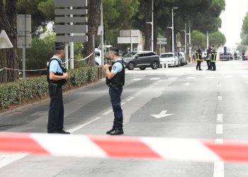 ZAPALJENA SINAGOGA U eksploziji koja je uslijedila na jugu Francuske ozlijeđen policajac | NACIONAL.HR