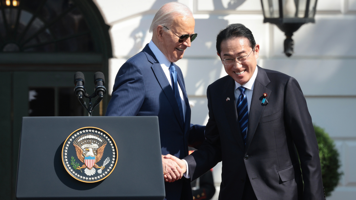 Fumio Kishida i predsjednik Biden