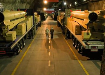 SAD upozorava Izrael: Iran sprema napad balističkim raketama