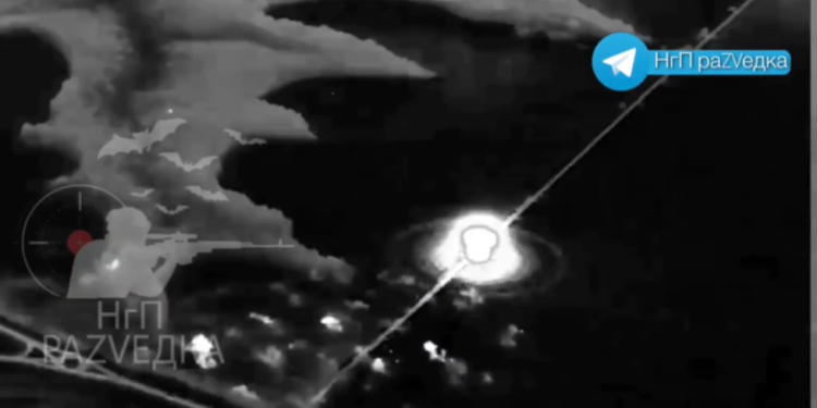 GLEDAJTE Ruske rakete uništile ukrajinsku oklopnu kolonu – izvješća — RT Rusija i bivši Sovjetski Savez