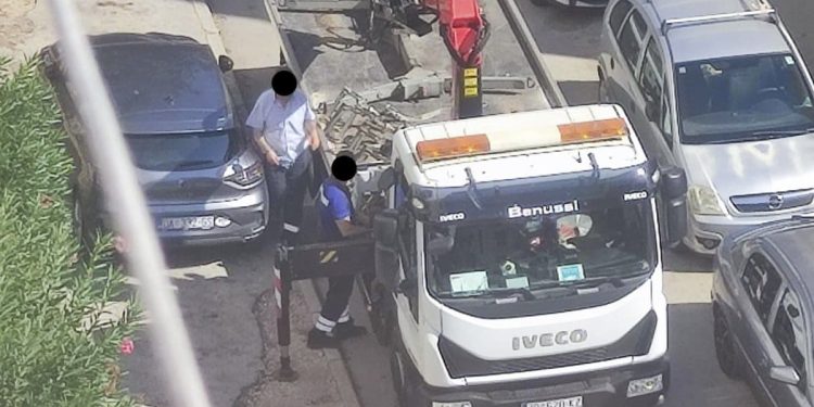 GRAĐANI BIJESNI Je li Pauk služba otišla s mjesta nezgode nakon što je automobil oštećen? “Provjerit ćemo…”