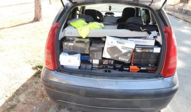 GRANIČNA POLICIJA BiH Pokušao prenijeti računalnu opremu u vrijednosti od 20 000 KM, pogledajte kako ju je sakrio