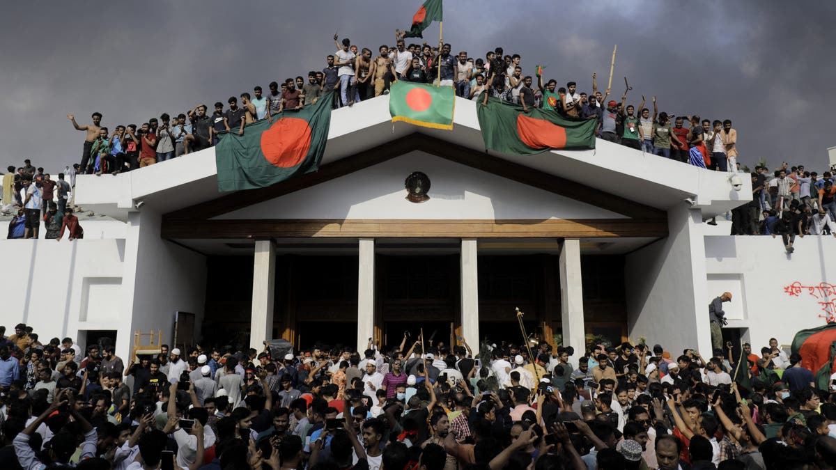 Dhaka protestira protiv nasilja