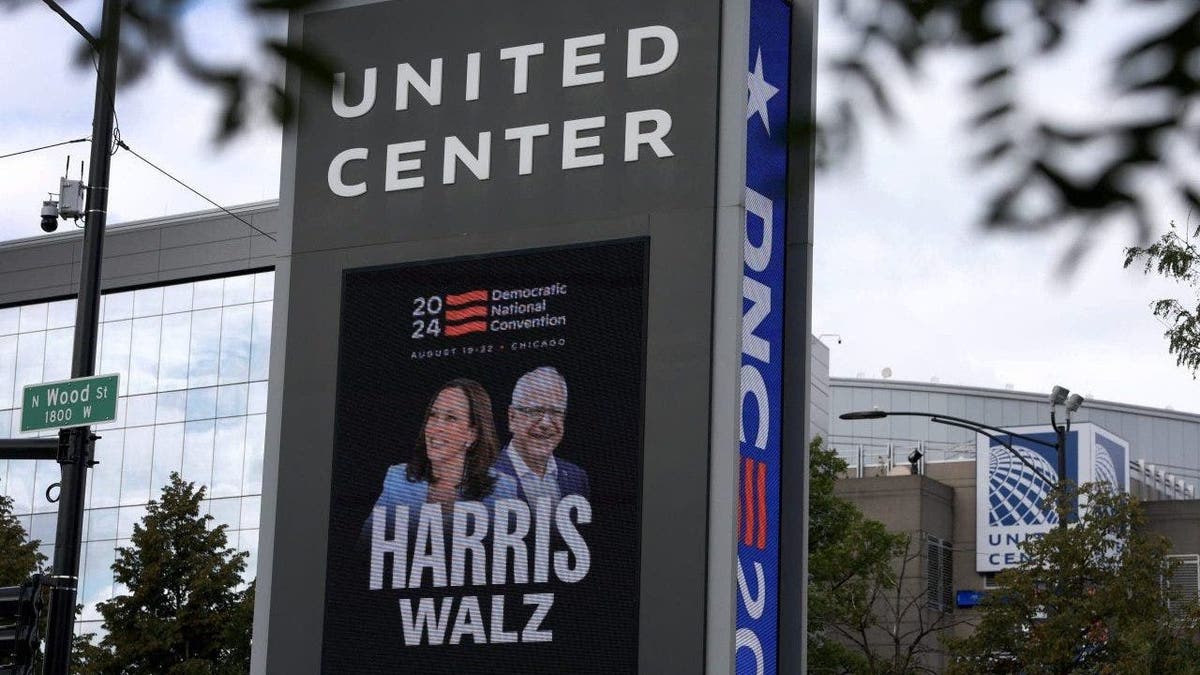 Demokratska nacionalna konvencija DNC Chicago Kamala Harris Tim Walz