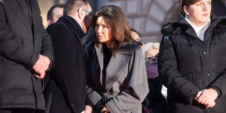 Godinama iz sjene upravlja najvažnijim sektorom u zemlji: Ona je ministrica u rezervi