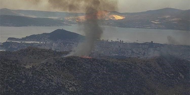 Gori na više mjesta u Dalmaciji: Hvar, Žrnovnica, Kornati…