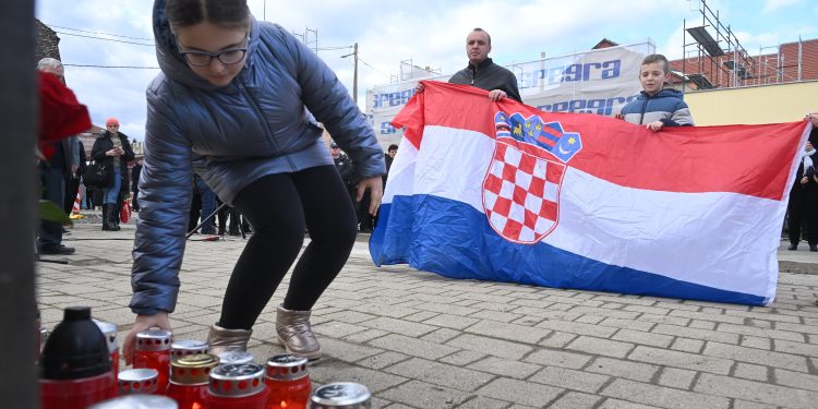 Grad obilježen tragedijom i stradanjem slavi svoj dan: ‘Polako se diže iz pepela’