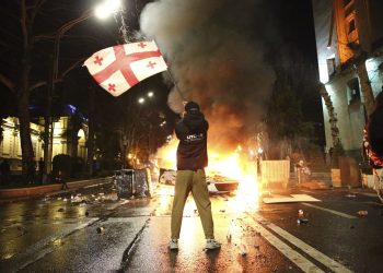 Gruzijska vladajuća stranka želi zabraniti oporbenu stranku