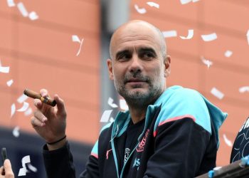 Guardiola nakon kazne zbog kašnjenja na poluvremenu: “Držat ću kraće govore”