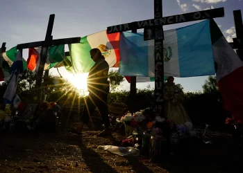 Gvatemalska policija uhitila je 7 optuženih za trgovinu 53 migranta koji su umrli u Teksasu 2022.